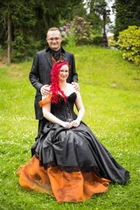 yourshape-korsett-hochzeit-brautkleid-schwarz